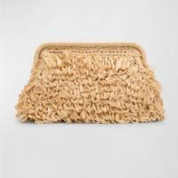 B2B Los Angeles Melia Fringe Clutch Bag Natural NWOT - Picture 3 of 8